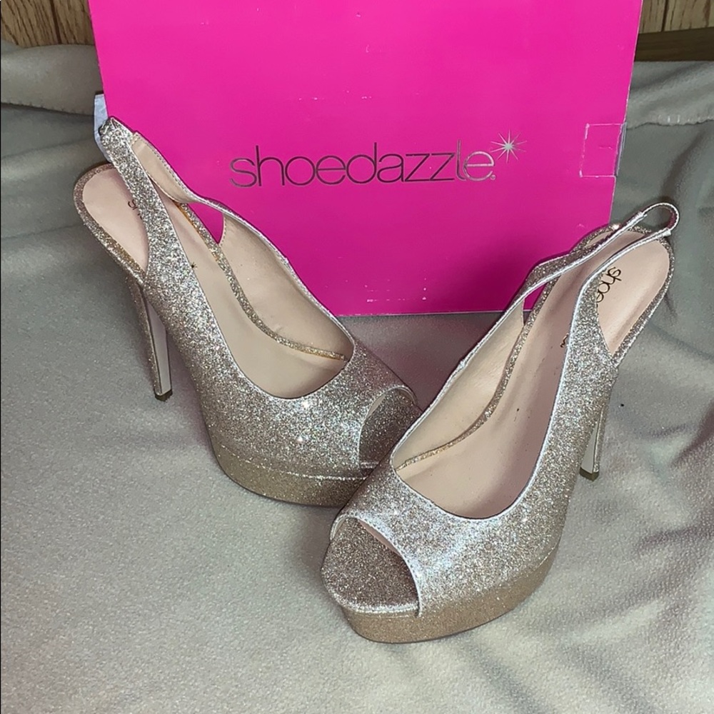 Shoe Dazzle never worn heels